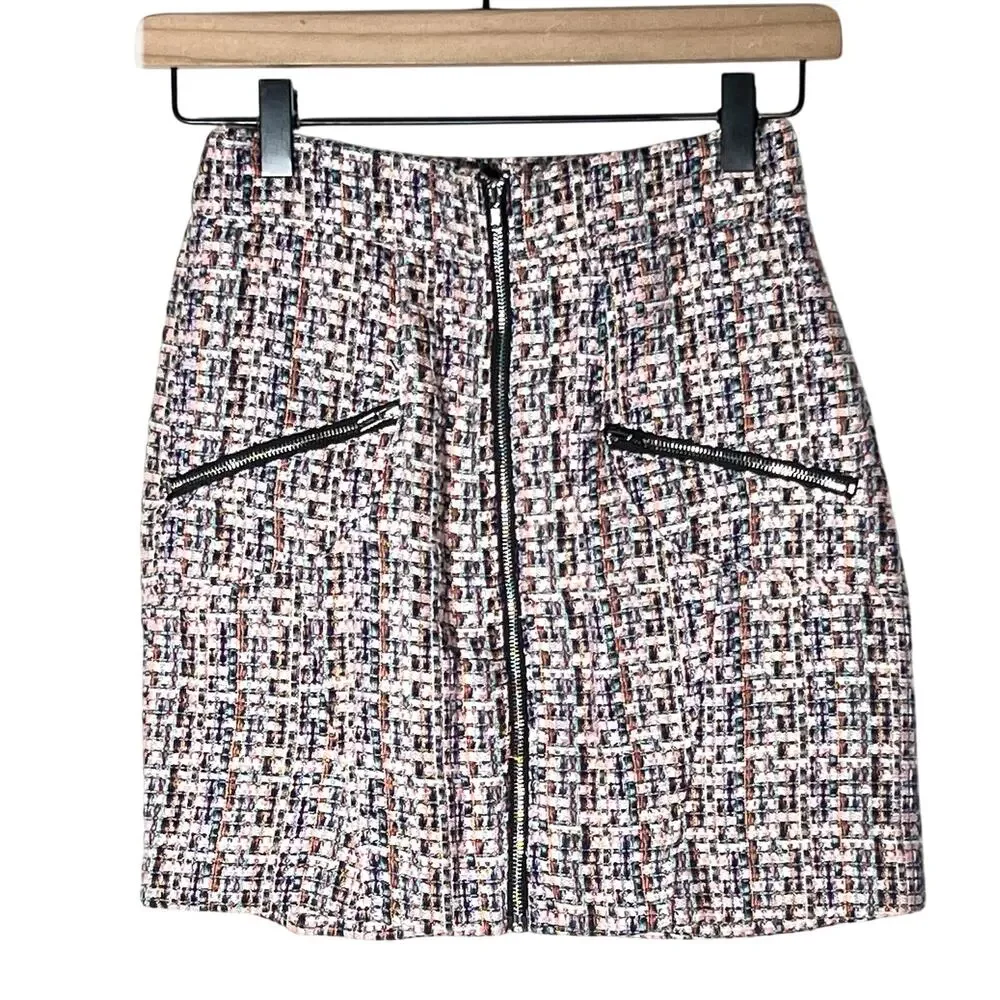 ASOS pink tweed mini skirt with zipper accents size 0 B179